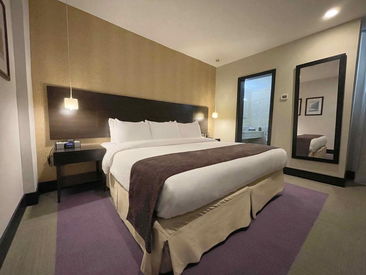Barquisimeto Hotel Trinitarias Suites מראה חיצוני תמונה